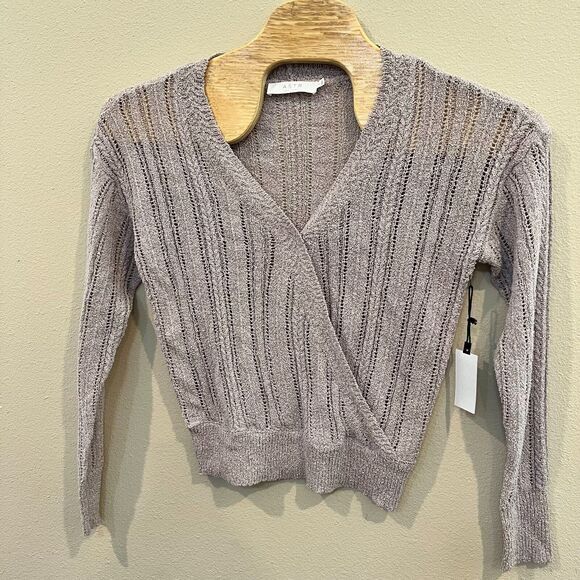 ASTR‎ The Label Womes Sweaterl Large Lavender Wrap Front Pointelle Knit V-Neck - Picture 1 of 5